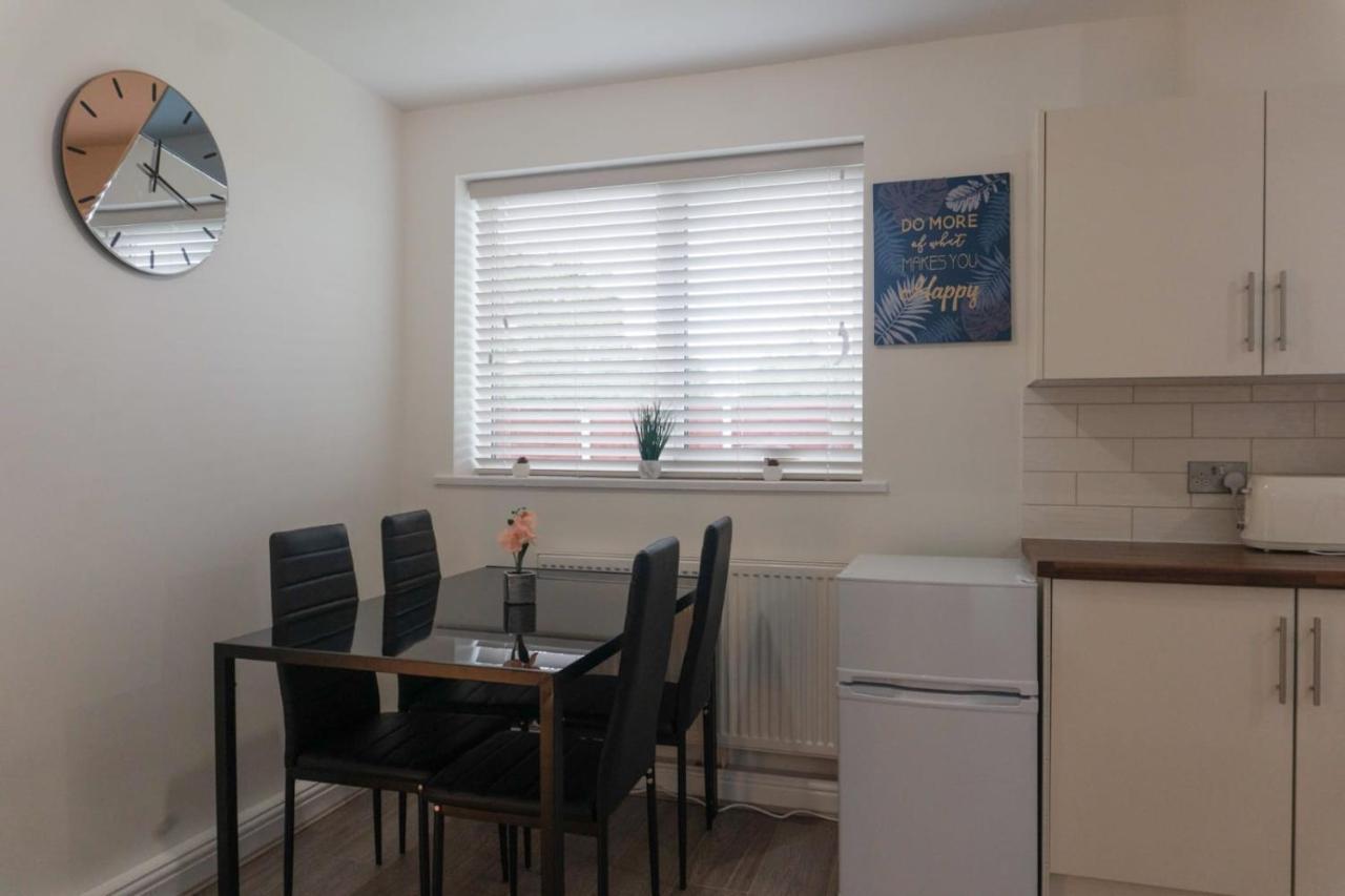 Gorgeous Ground Floor Apartment + Free Parking Manchester Dış mekan fotoğraf